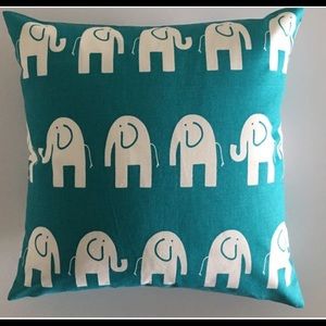 CasaMia Children’s Cover Pillows